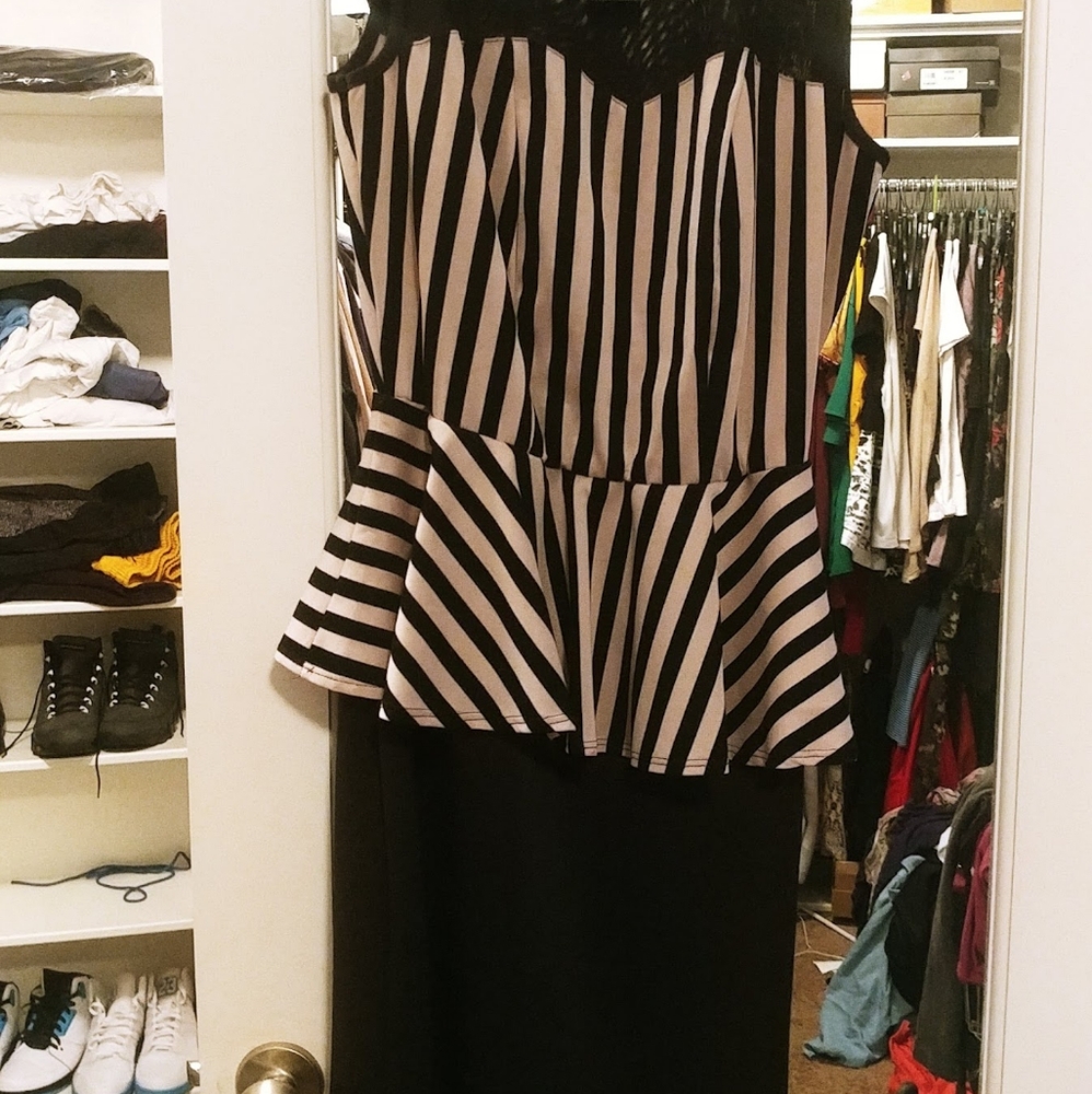 Petalum Dress - Picture 4 of 6